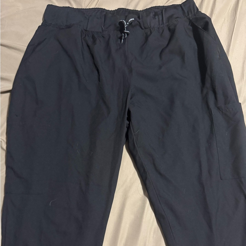Women's Black Jogger Scrubs